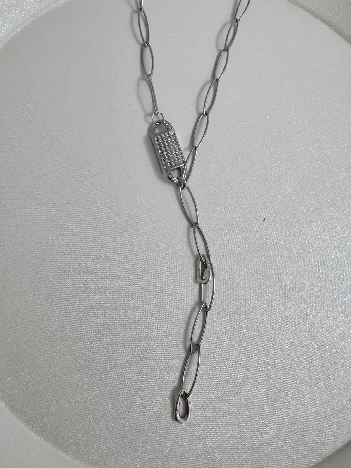 Locket - Image 5