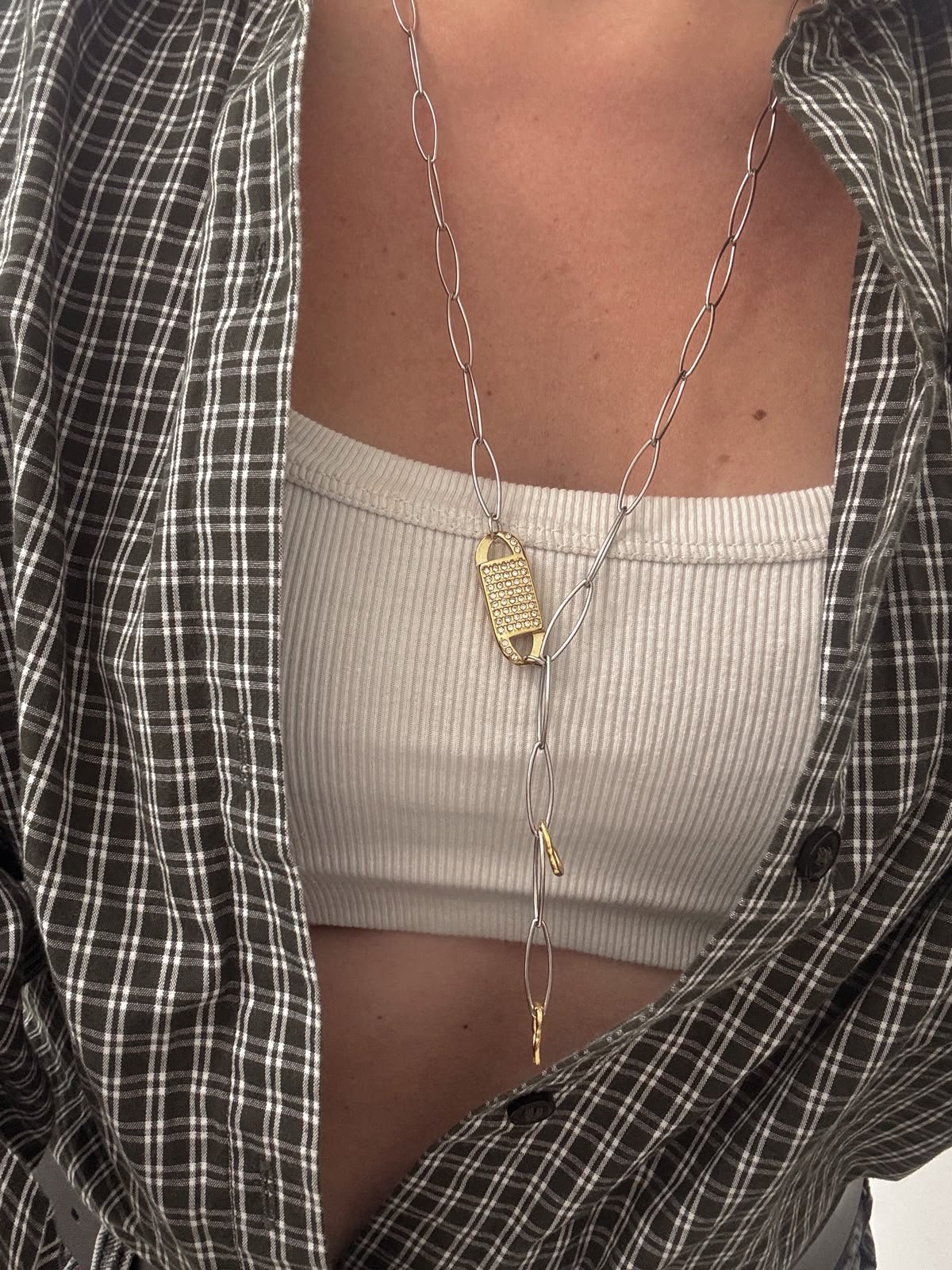 Locket - Image 2